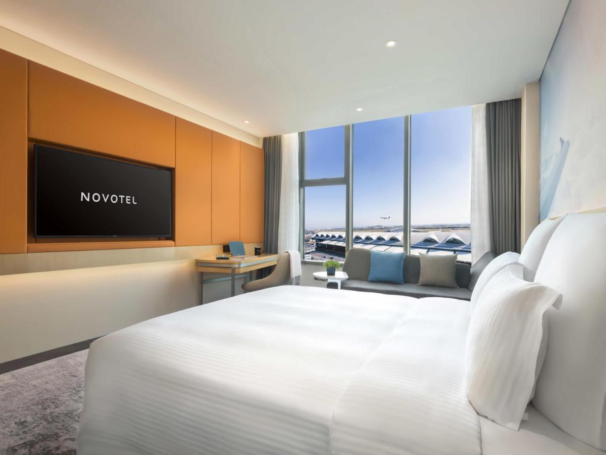 Novotel Guangzhou Baiyun Airport - Canton Fair Free Shuttle Bus & Official Registration Agency Экстерьер фото