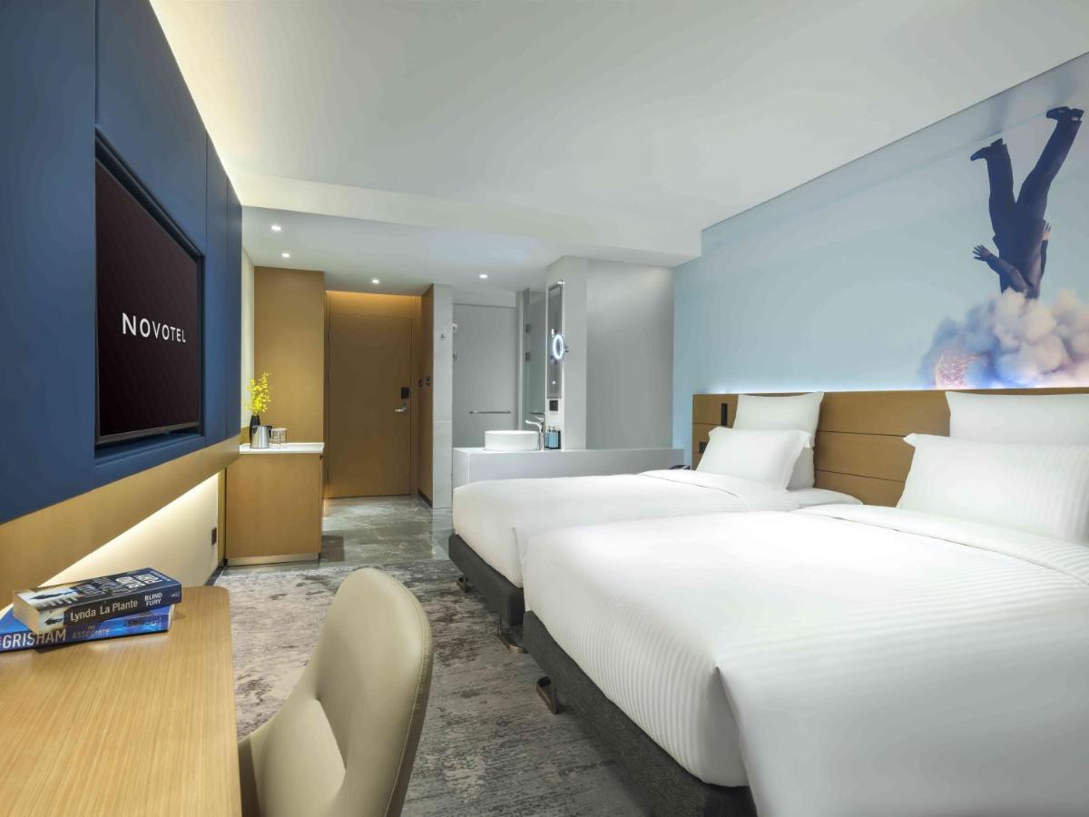 Novotel Guangzhou Baiyun Airport - Canton Fair Free Shuttle Bus & Official Registration Agency Экстерьер фото